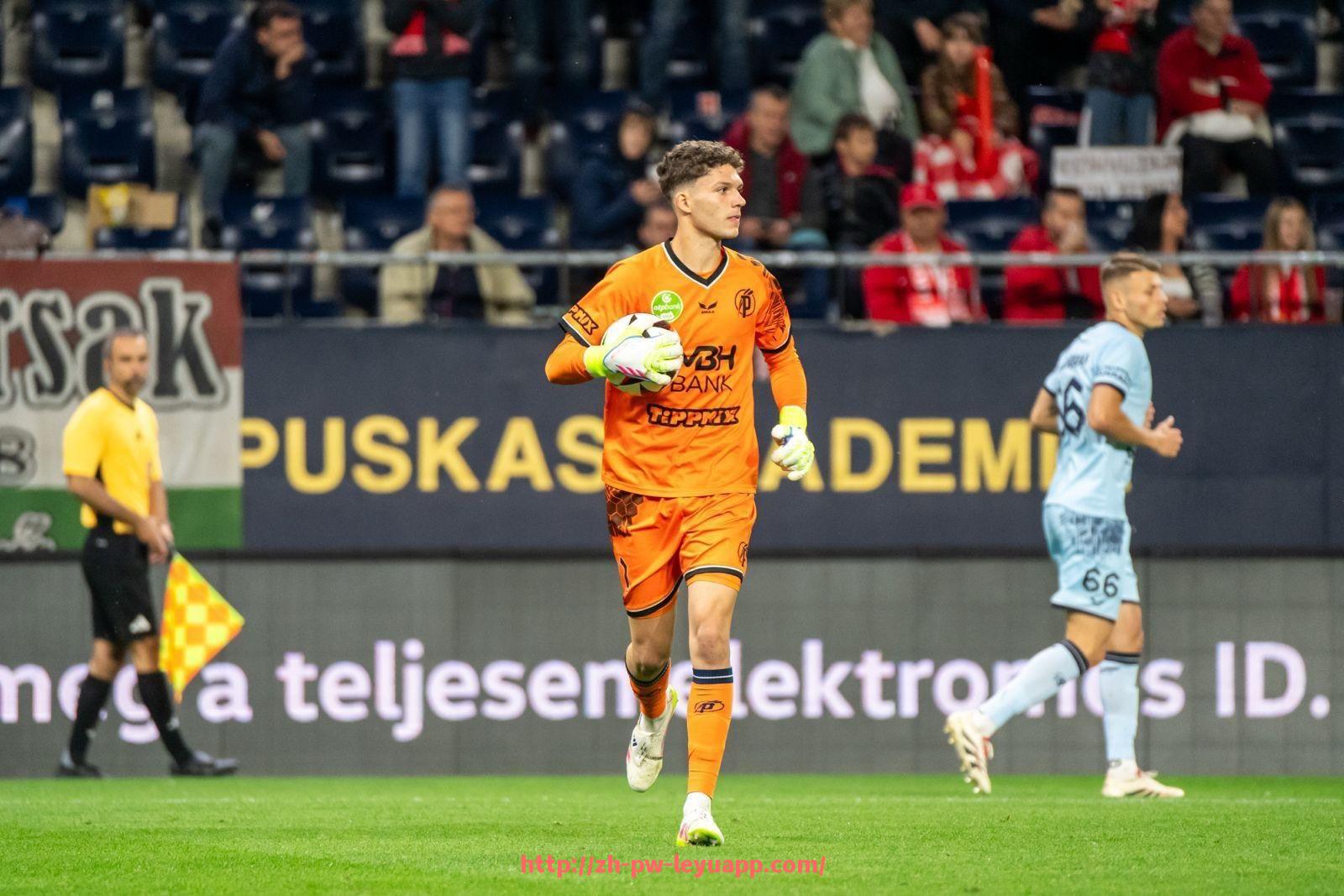 乐鱼体育入口-法甲巴黎欧战资格:巴黎圣日耳曼如何确保欧战资格